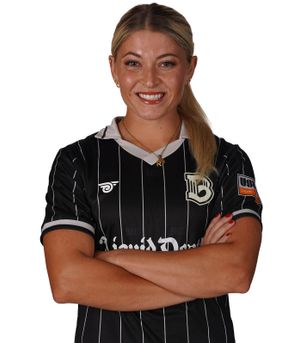 Mackenzie George photo