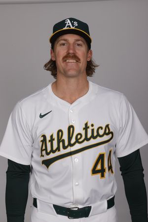 Tyler Ferguson photo