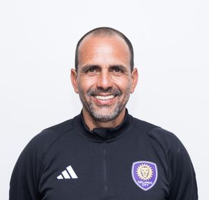 Oscar Pareja photo
