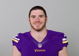 Michael Mauti photo