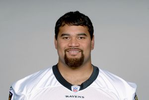 Haloti Ngata photo