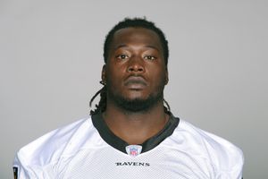 Pernell McPhee photo