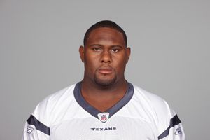 Damione Lewis photo