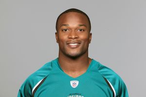 Montell Owens photo