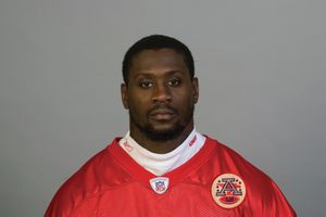 Thomas Jones photo