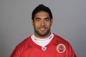 Tony Moeaki photo