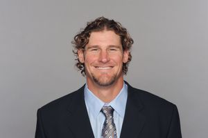 Dan Campbell photo