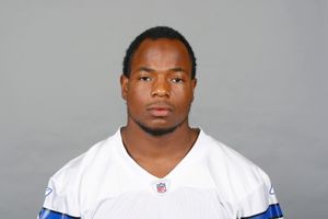 Josh Thomas photo
