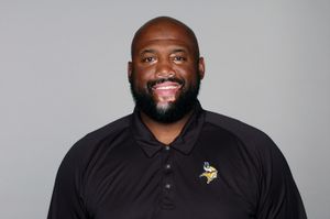 Karl Dunbar photo