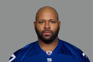 Kareem McKenzie photo