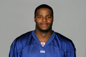 Osi Umenyiora photo